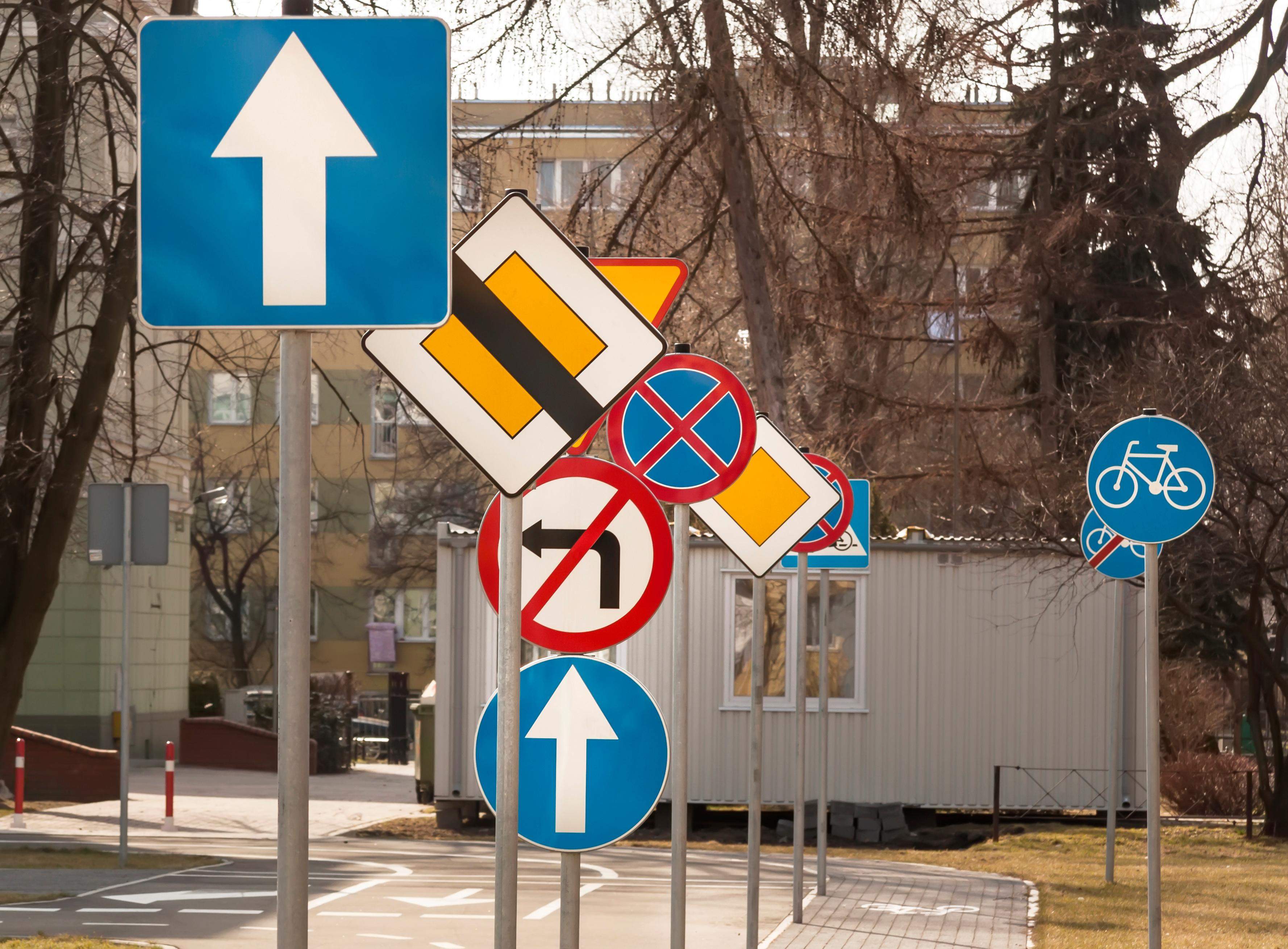 Znaki drogowe Choczewo